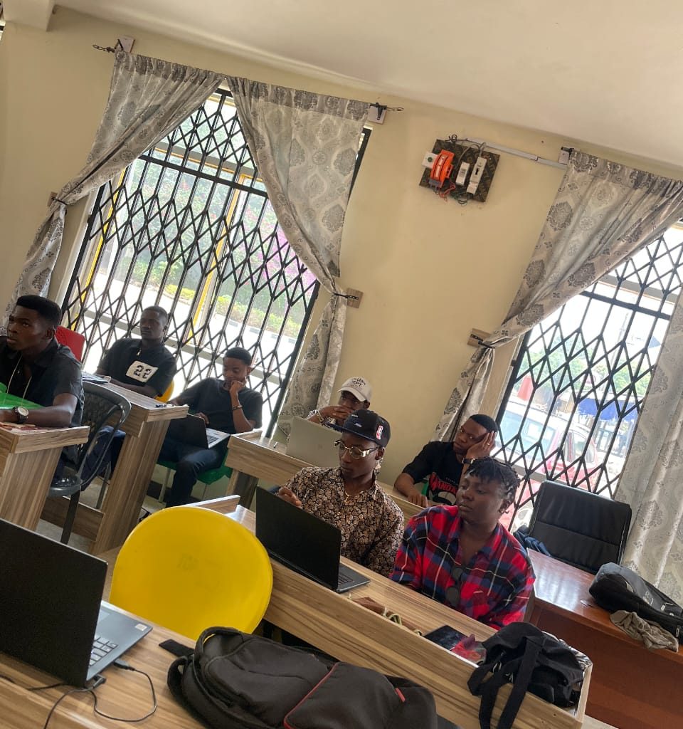 WhatsApp Image 2025-05-05 at 12.11.49