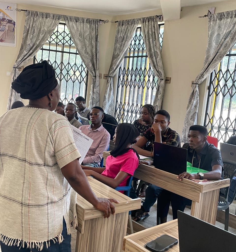 WhatsApp Image 2025-05-05 at 12.11.54