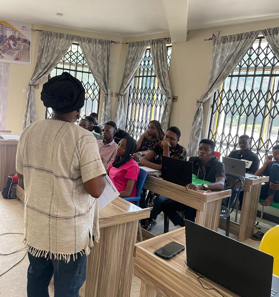 WhatsApp Image 2025-05-05 at 12.11.58